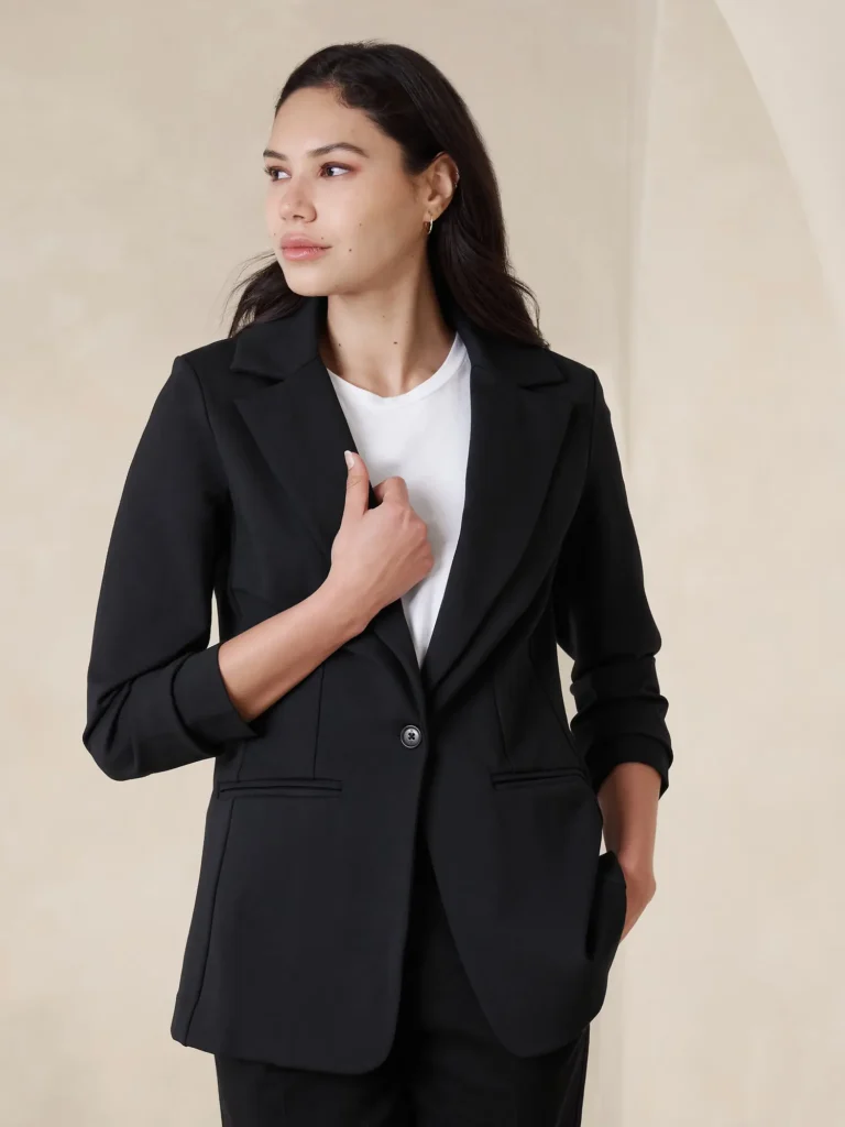 minimalist wardrobe essentials for women -LONG AND LEAN PONTE BLAZER