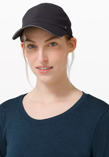 Women's Fast and Free Running Hat